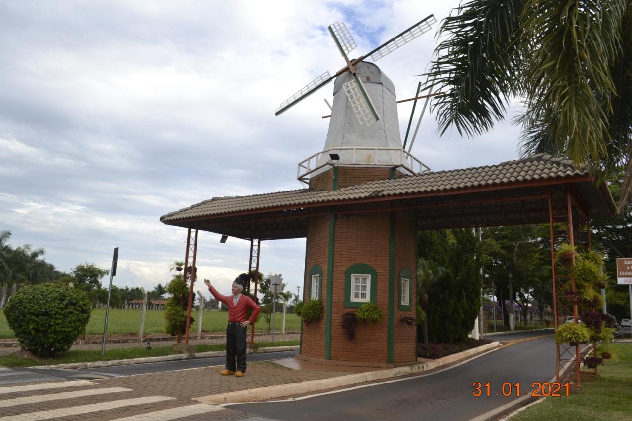Apto Top Centrum Holambra/excelente localização Exterior foto